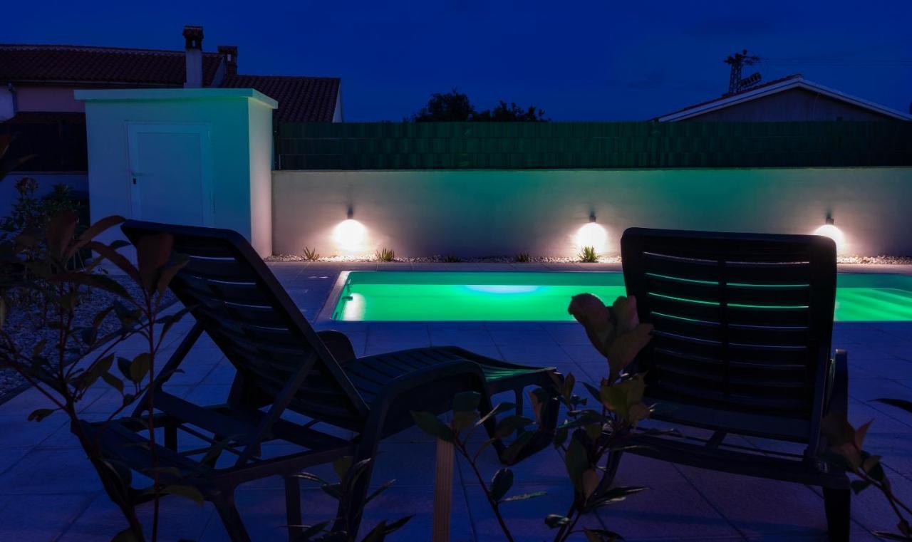 Holiday Home Volta Rakalj Exterior foto